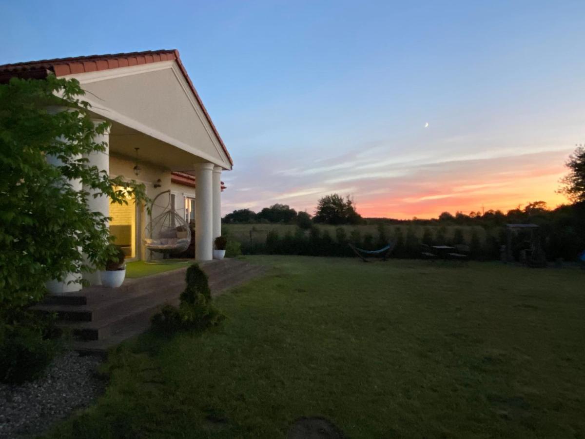 Siedlisko Wytowno Villa Ustka Exteriör bild